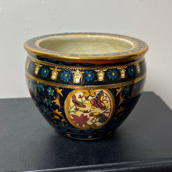 Vintage 1990's Ming Dynasty Inspired Butterflies & Birds Fish Bowl Flower Pot - Picture 3 of 6